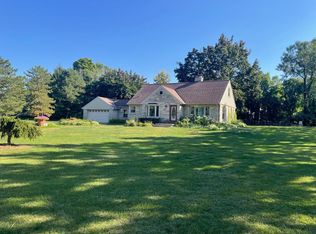 13523 W Prospect Pl, New Berlin, WI 53151