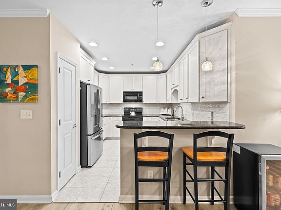 4th image of 31574 Winterberry Pkwy #309B