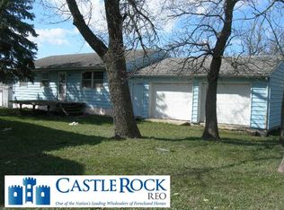 575 121st St, Luverne, MN 56156