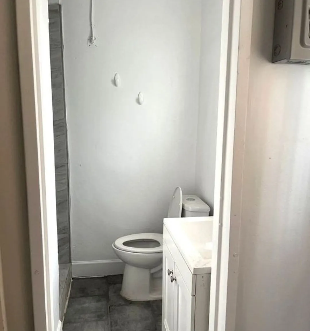 525 Mesilla Street SE — Photo 3
