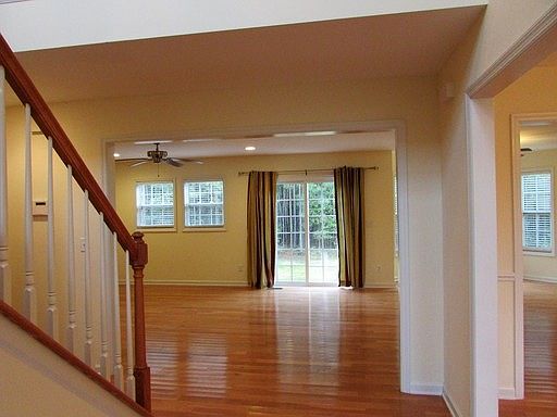 3rd image of 458 Chadwick Shores Dr