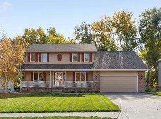 17219 P St, Omaha, NE 68135