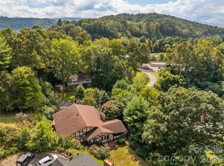 21 Gunter Dr, Waynesville, NC 28785
