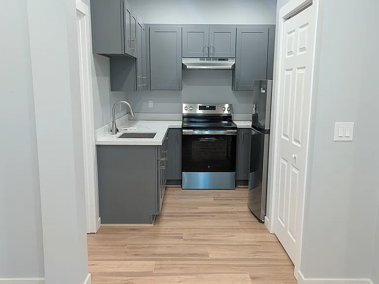 6236 Stanley Ave S #101 — Photo 7