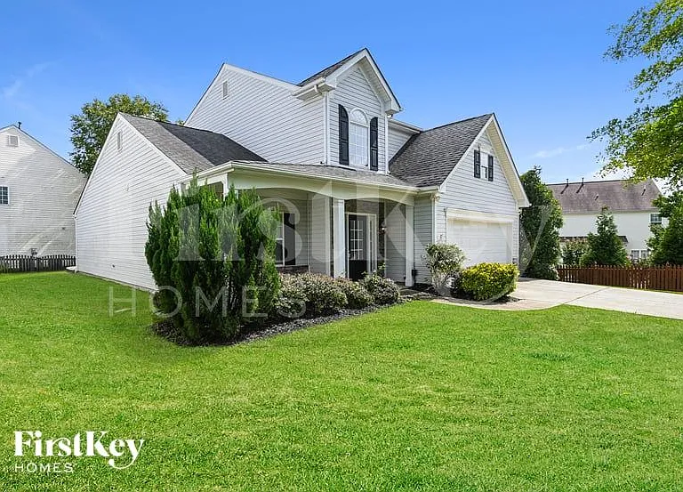 9424 Pepperidge Ave NW — Photo 2