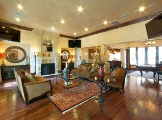 605 Winterfield Dr, Hutto, TX 78634