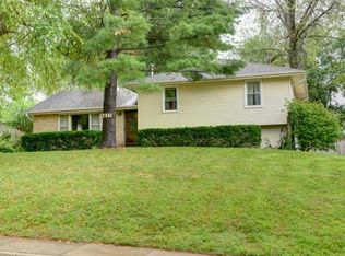 1411 E Salisbury Rd, Independence, MO 64050