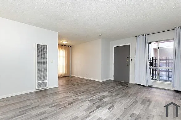 3620 West St #1 — Photo 11