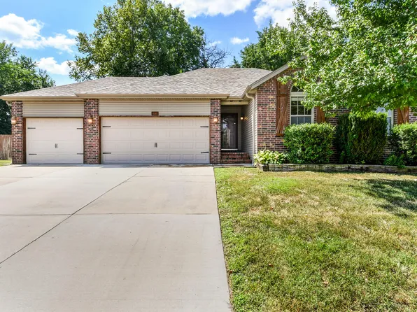 214 E Lapis Street, Republic, MO 65738