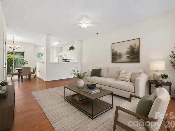 6414 Mallard View Ln, Charlotte, NC 28269