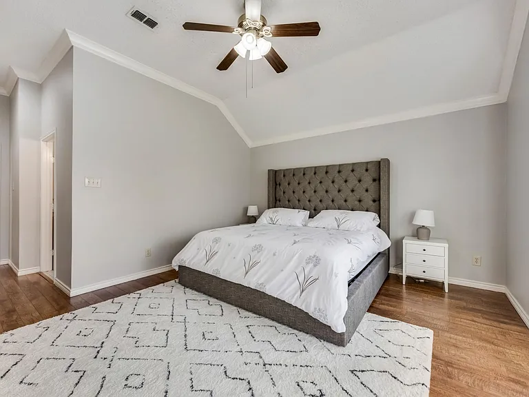 7404 Catlow Ct — Photo 17