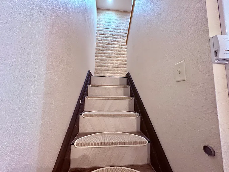 15 Balsam Ct — Photo 6