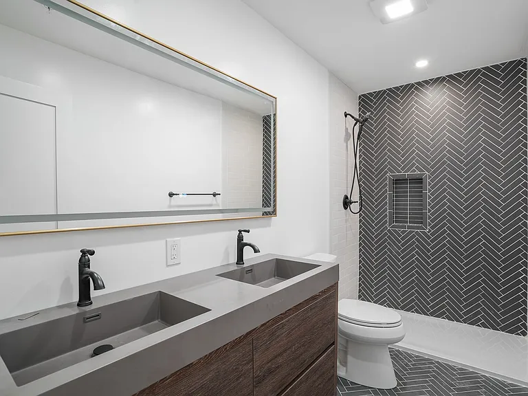 125 New Hamburg Rd #1 — Photo 9