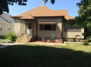 720 E 2nd Ave, Mitchell, SD 57301