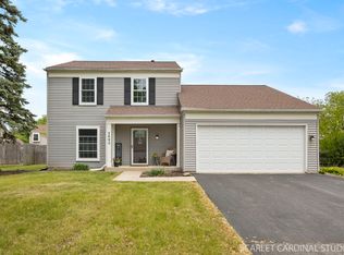 2690 Moss Ln, Aurora, IL 60504