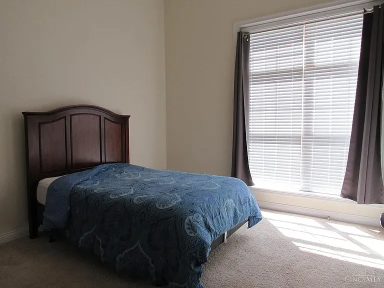 252 Stetson St #103 — Photo 10
