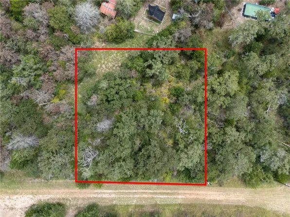 200 Sunbeam Cir, Somerville, TX 77879