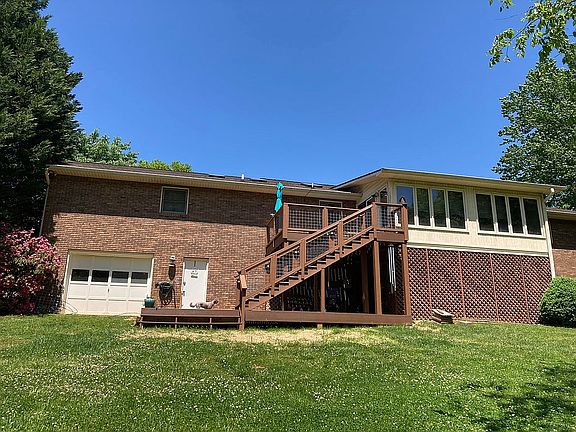 Back Trex decks and yard