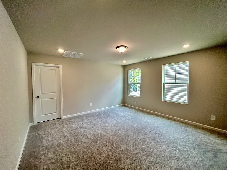 2209 Cape May Ln — Photo 23
