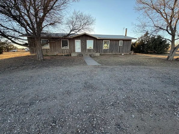 11995 Twilight Trl, Dalhart, TX 79022