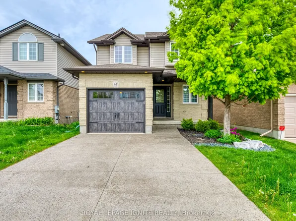 64 Templewood Dr, Kitchener, ON N2R 1X3