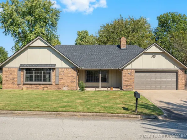 2600 W Commercial St, Broken Arrow, OK 74012