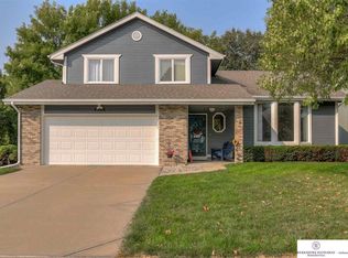 5826 S 115th Cir, Omaha, NE 68137