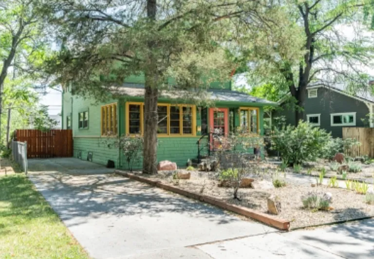 1221 Main St — Photo 1