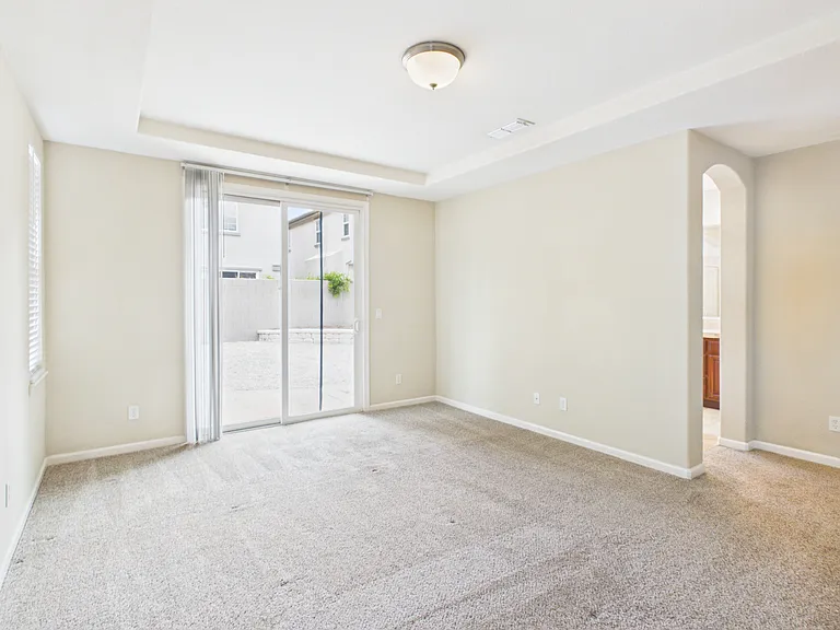 8200 Sienna Loop — Photo 9