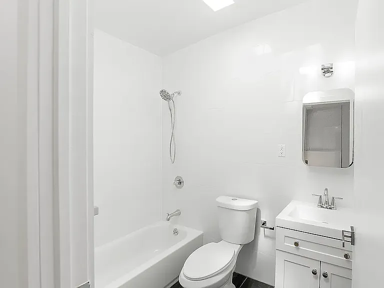81 Avenue A #3 — Photo 15