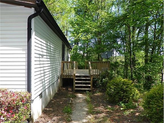 2nd image of 52 Woodscape Dr