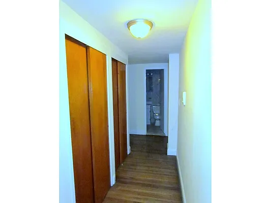 Rented by Mirador Real Estate | media 32