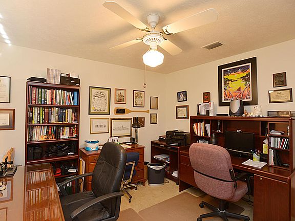 3rd image of 3724 River Hall Dr