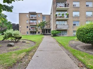 55 Neptune Dr #303, Toronto, ON M6A1X2