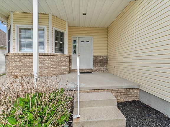 3rd image of 6745 Wildflower Ct