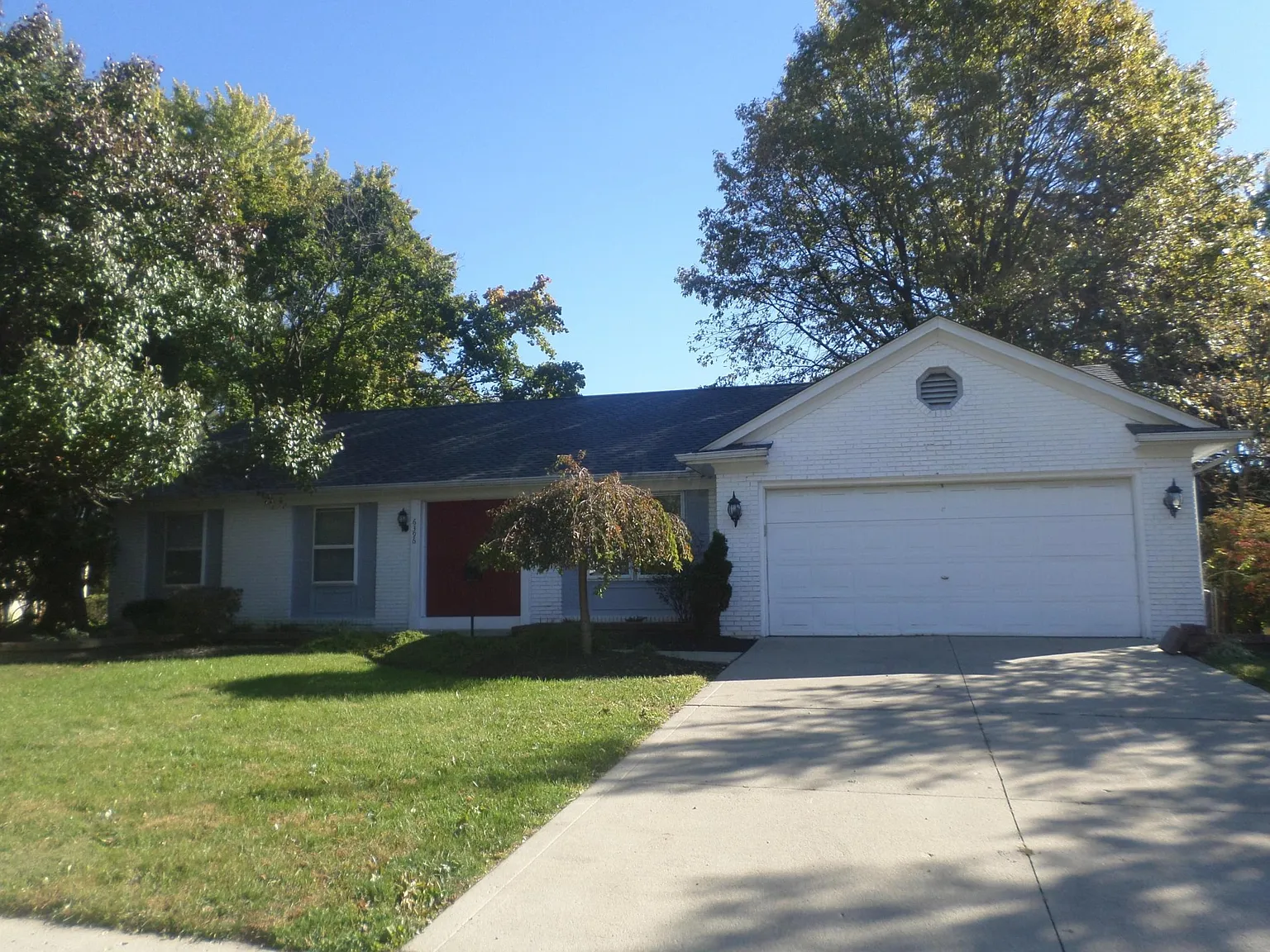 6396 Middleshire St photo 1