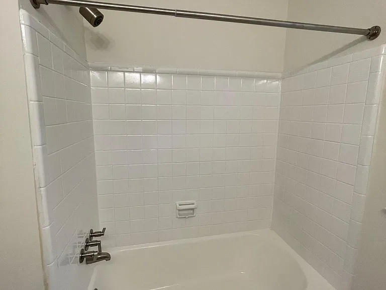 1 Pinecrest Ct #A — Photo 18