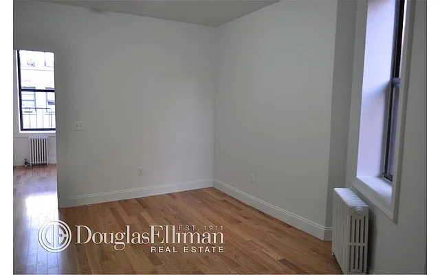 Rented by Douglas Elliman | media 10