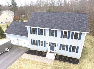 17 Michael Dr, Rutland, MA 01543