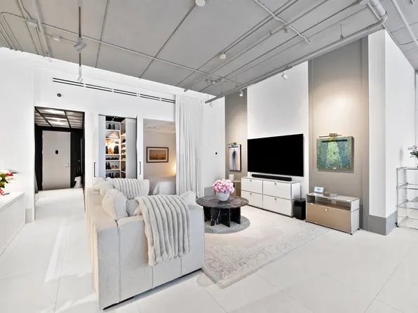 425 N Andrews Avenue #206, Fort Lauderdale, FL 33301