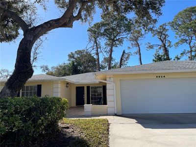 5624 Palm Aire Dr #V-105, Sarasota, FL, 34243