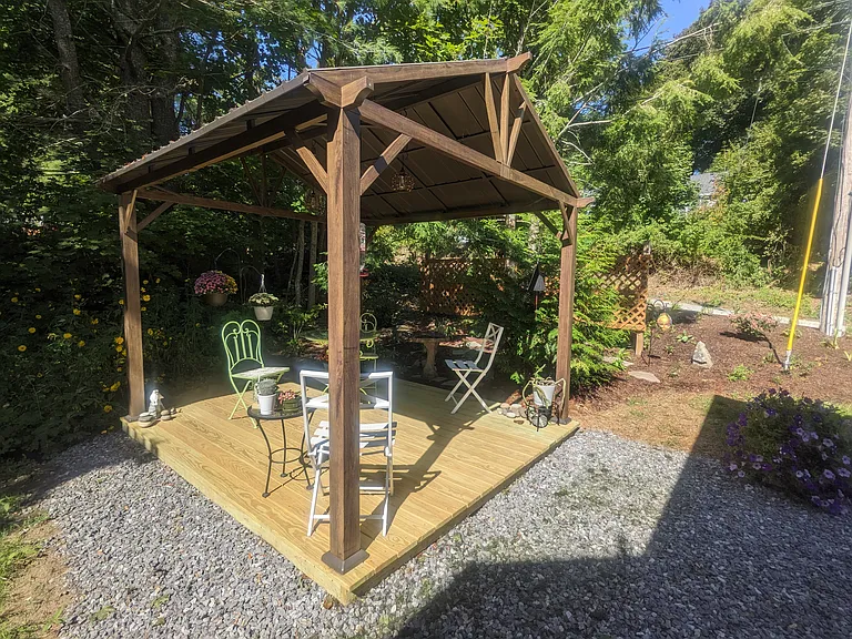 Outdoor seating area