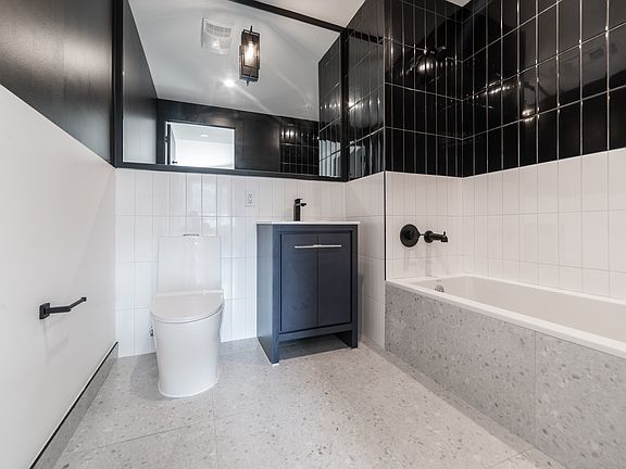 5th image of 1042 President St #8M