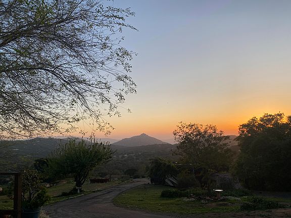 4th image of 20032 Deerhorn Valley Rd #B