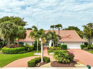 11074 Boca Woods Ln, Boca Raton, FL 33428