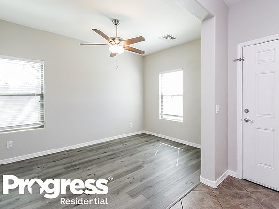 3rd image of 1256 W Jamaica Hope Way