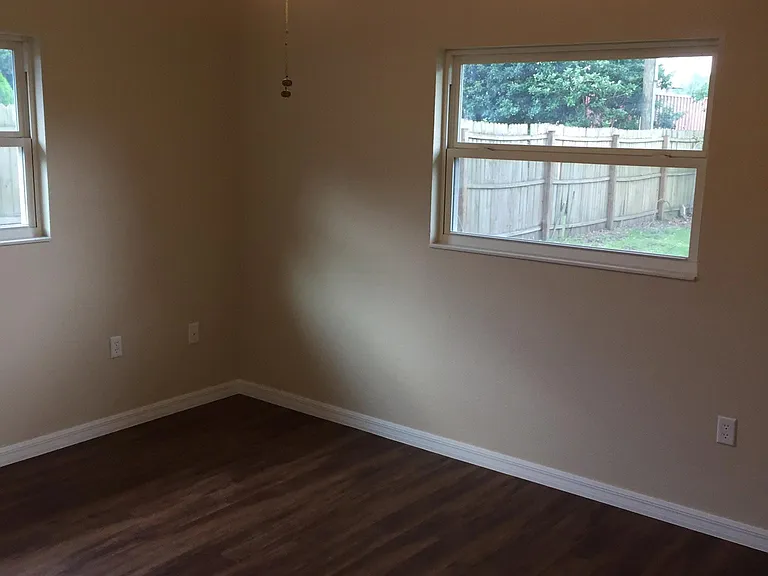 master bed room