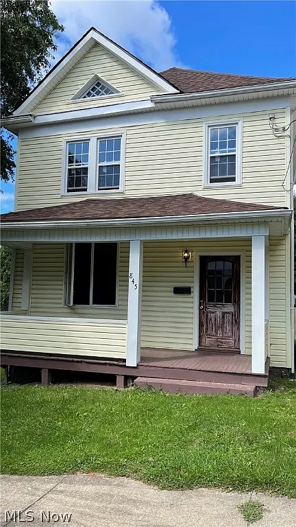 845 Avondale St photo 1