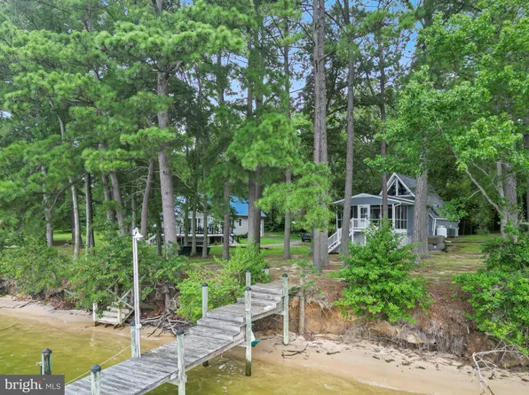 430 Sewell Ave, Lusby, MD 20657