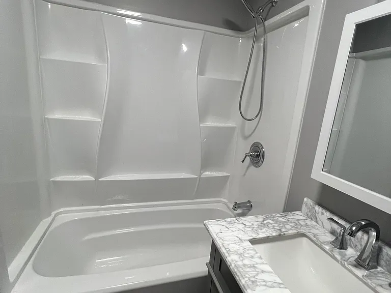 581 Crown St #53 — Photo 10